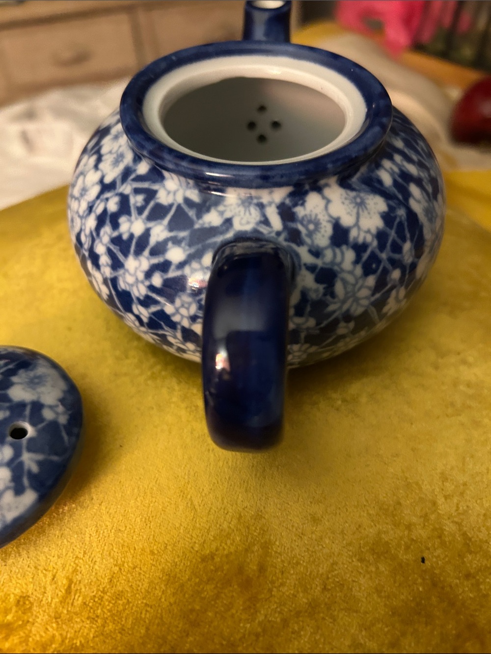 Blue Floral Ceramic Teapot with Lid - Classic Tea Service - Picture 5 of 7